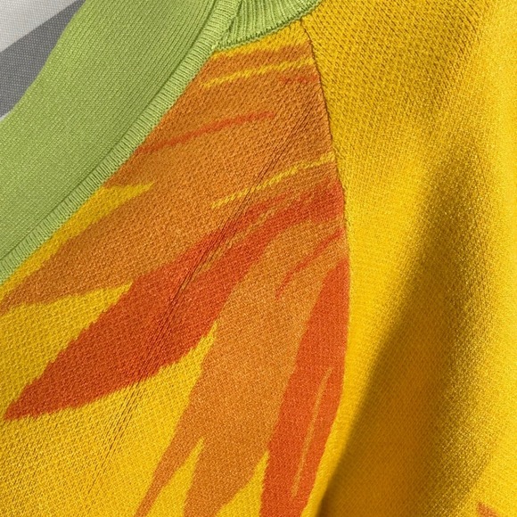 Soft Surroundings Yellow Tropical Bird of Paradise Knit Sweater 1/2 Sleeve Med - Picture 7 of 9